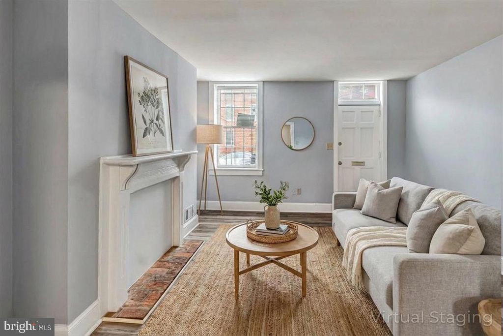 Image 3 of property listing at 659 PORTLAND ST, Baltimore, MD 21230