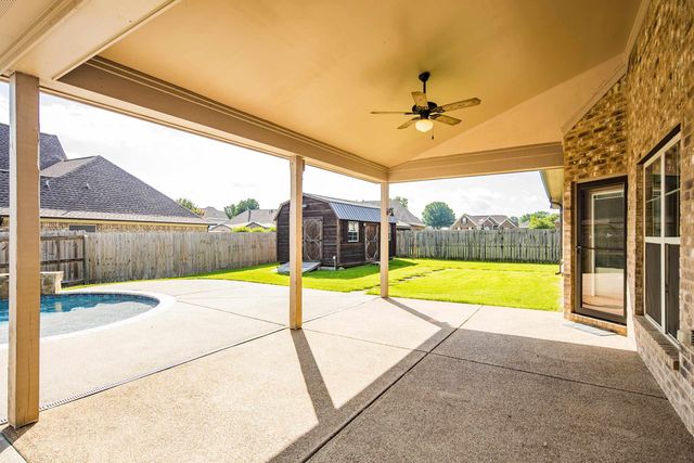 200 HEDGE ROSE BLVD, Somerville, TN 38068