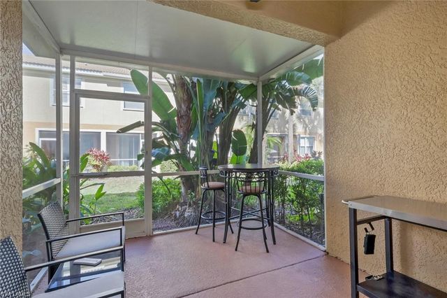 9723 Heatherstone Lake CT # 3, Estero, FL 33928