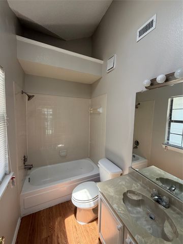 4122 Cochise Drive, Balch Springs, TX 75180