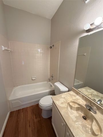 4122 Cochise Drive, Balch Springs, TX 75180