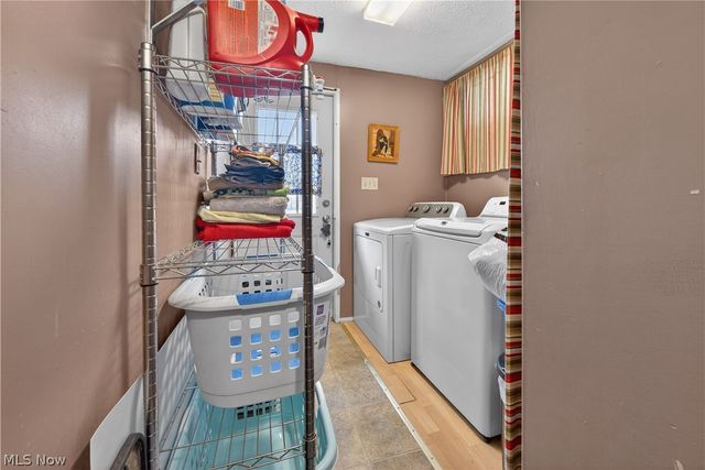 30 22nd Street NW, Barberton, OH 44203