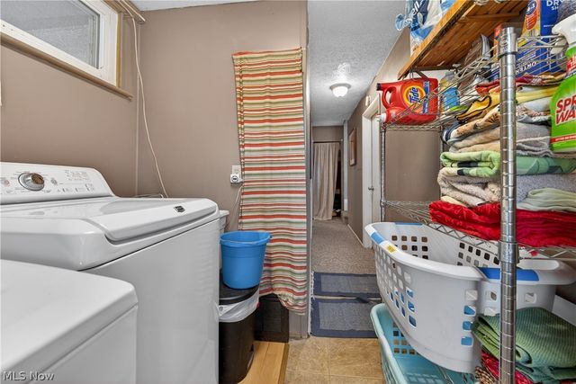 30 22nd Street NW, Barberton, OH 44203