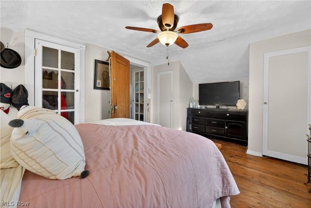 30 22nd Street NW, Barberton, OH 44203