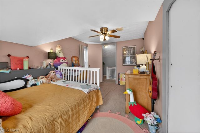 30 22nd Street NW, Barberton, OH 44203