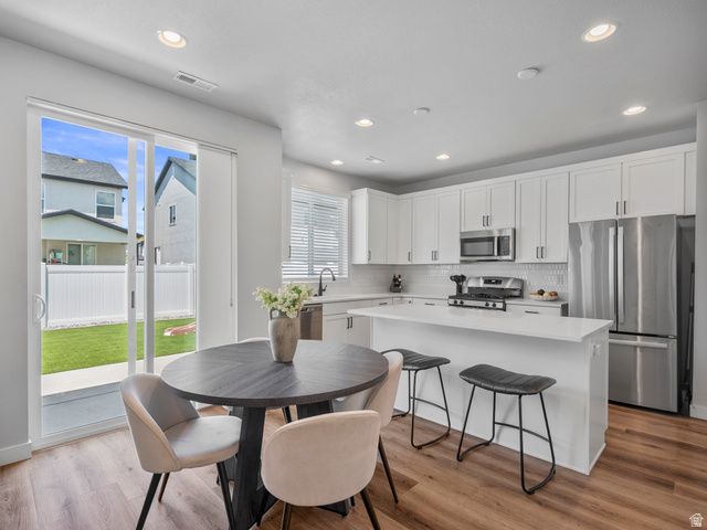 3062 S 2425 W, Syracuse, UT 84075