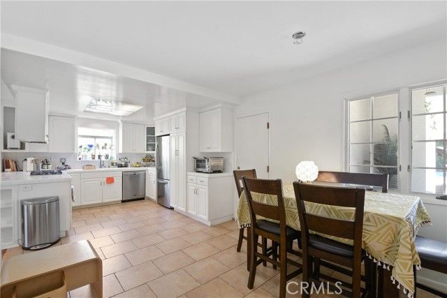 1303 W Greenhaven, San Dimas, CA 91773