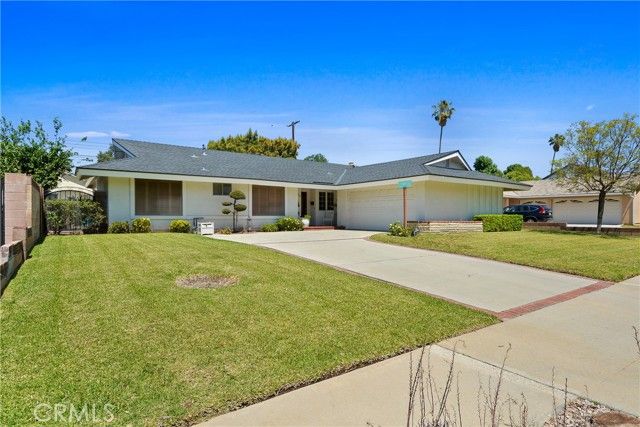 1303 W Greenhaven, San Dimas, CA 91773