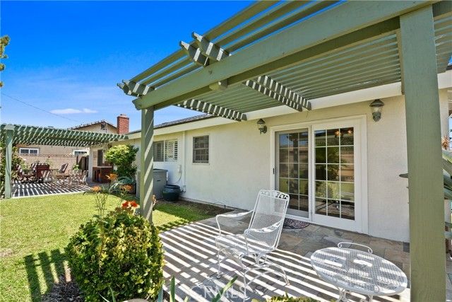 1303 W Greenhaven, San Dimas, CA 91773