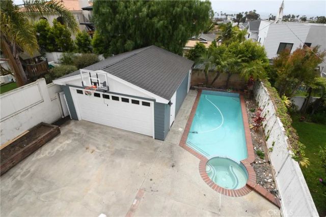 409 S Gertruda, Redondo Beach, CA 90277