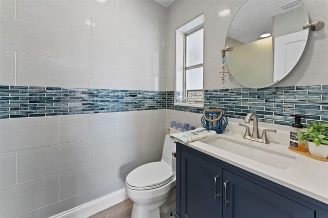 7811 1ST AVENUE S, St Petersburg, FL 33707