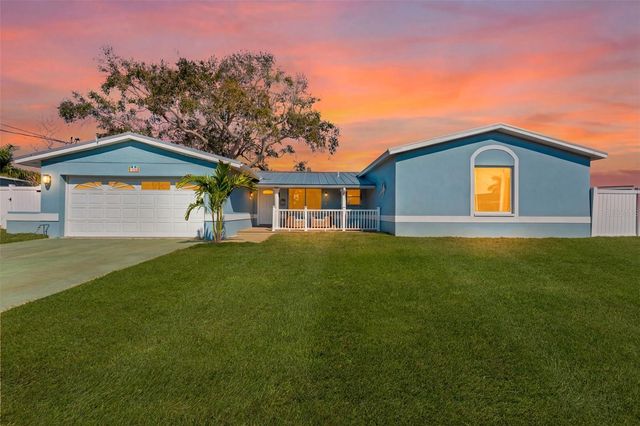 7811 1ST AVENUE S, St Petersburg, FL 33707