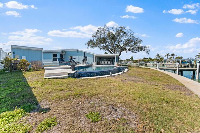 7811 1ST AVENUE S, St Petersburg, FL 33707