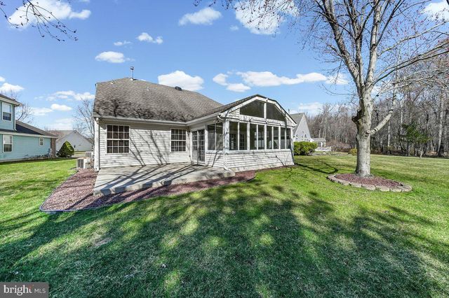 149 INDIGO DR, Mount Laurel, NJ 08054