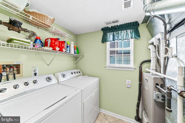 149 INDIGO DR, Mount Laurel, NJ 08054