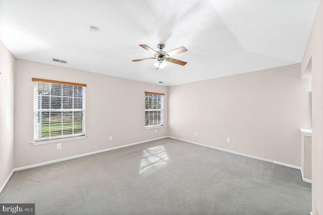 149 INDIGO DR, Mount Laurel, NJ 08054