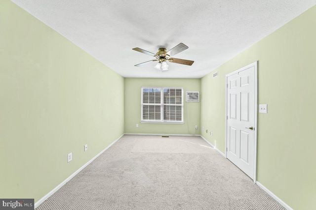 149 INDIGO DR, Mount Laurel, NJ 08054