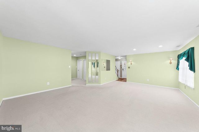 149 INDIGO DR, Mount Laurel, NJ 08054