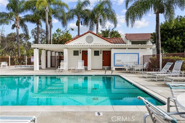 13323 Caminito Ciera, San Diego, CA 92129