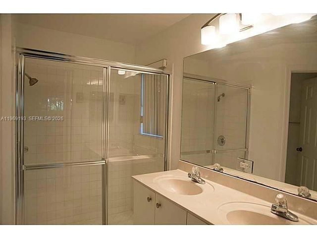 1653 Zenith Way, Weston, FL 33327