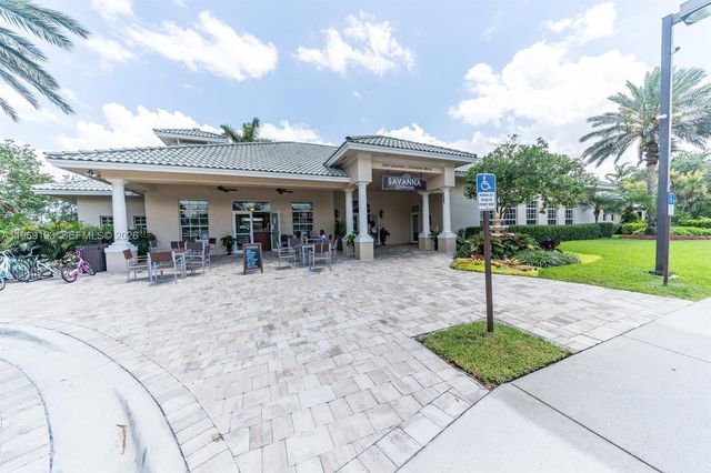 1653 Zenith Way, Weston, FL 33327