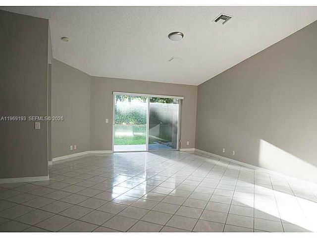 1653 Zenith Way, Weston, FL 33327