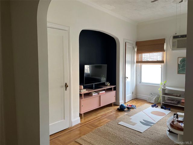 141 Conselyea Street, Brooklyn, NY 11211