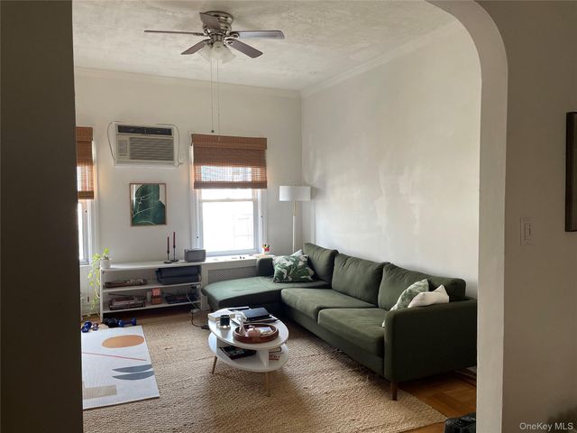 141 Conselyea Street, Brooklyn, NY 11211