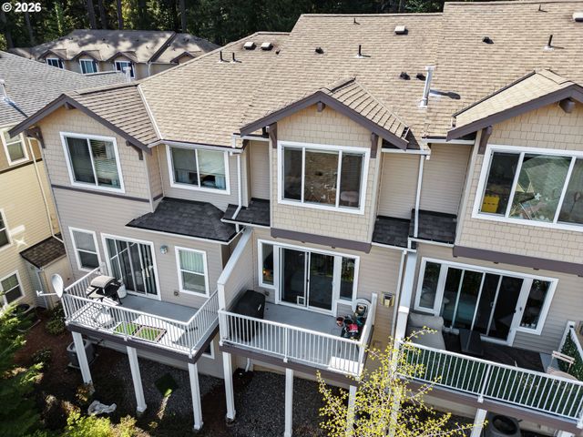 15465 Sw SPARROW Loop 104, Beaverton, OR 97007