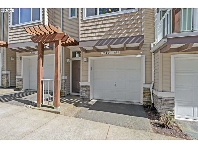15465 Sw SPARROW Loop 104, Beaverton, OR 97007