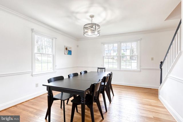 2001 TREE LN, Lutherville Timonium, MD 21093