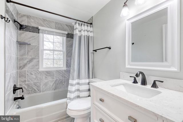 2001 TREE LN, Lutherville Timonium, MD 21093