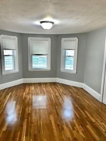 41 Fellsway East 3, Malden, MA 02148