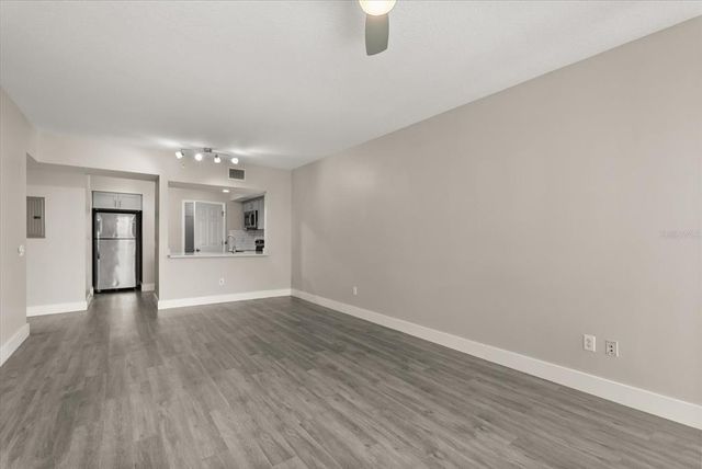 322 E CENTRAL BOULEVARD 1404, Orlando, FL 32801
