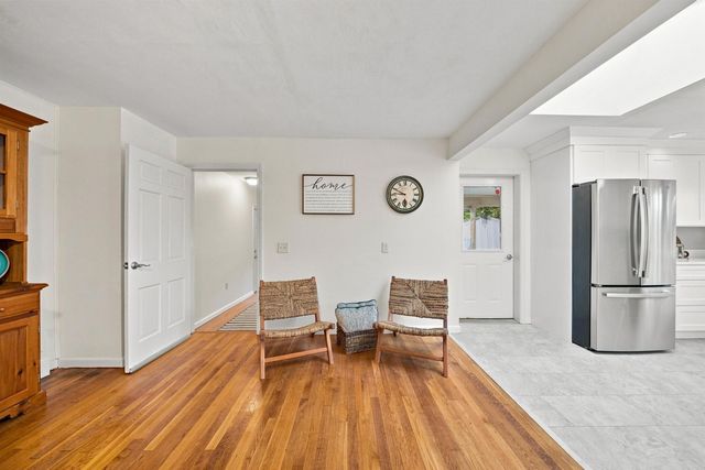 47 Rowell E Road, Brentwood, NH 03833