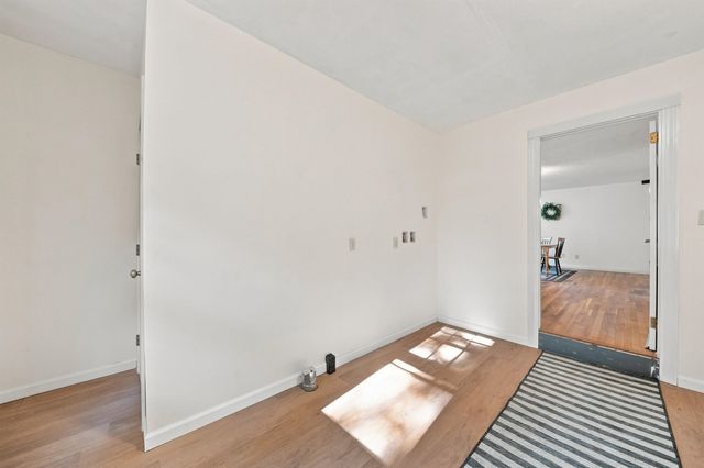 47 Rowell E Road, Brentwood, NH 03833