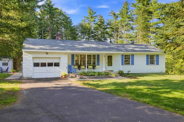 47 Rowell E Road, Brentwood, NH 03833
