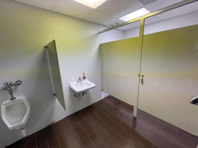 15812 State Route 56 W, Mount Sterling, OH 43143