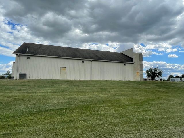 15812 State Route 56 W, Mount Sterling, OH 43143