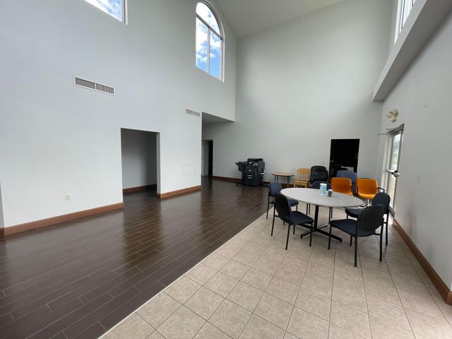 15812 State Route 56 W, Mount Sterling, OH 43143