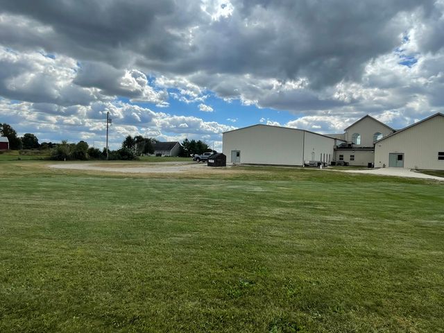 15812 State Route 56 W, Mount Sterling, OH 43143