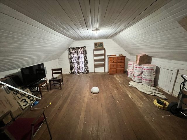 5680 W Tackett Drive, Fayetteville, AR 72704