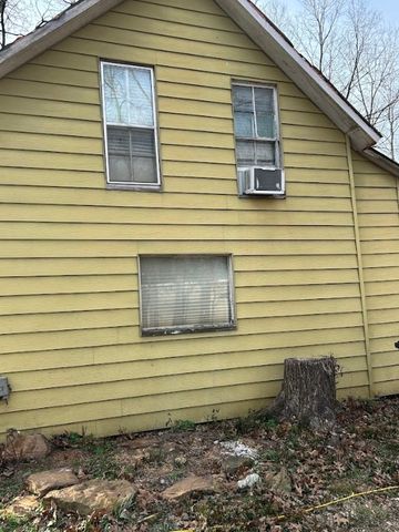 5680 W Tackett Drive, Fayetteville, AR 72704