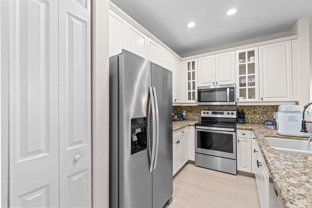 1387 Piazza Delle Pallottole, Boynton Beach, FL 33426