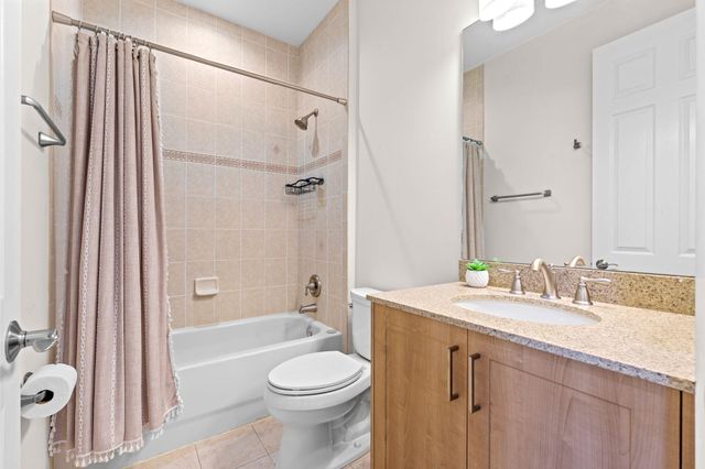 1387 Piazza Delle Pallottole, Boynton Beach, FL 33426