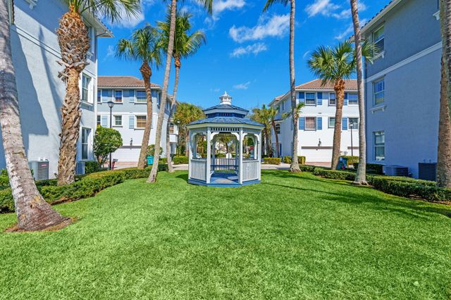 1387 Piazza Delle Pallottole, Boynton Beach, FL 33426