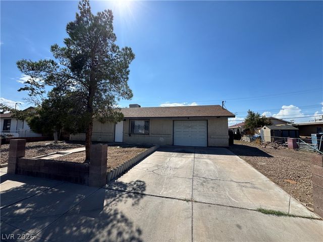 1917 Allen Avenue, Henderson, NV 89011
