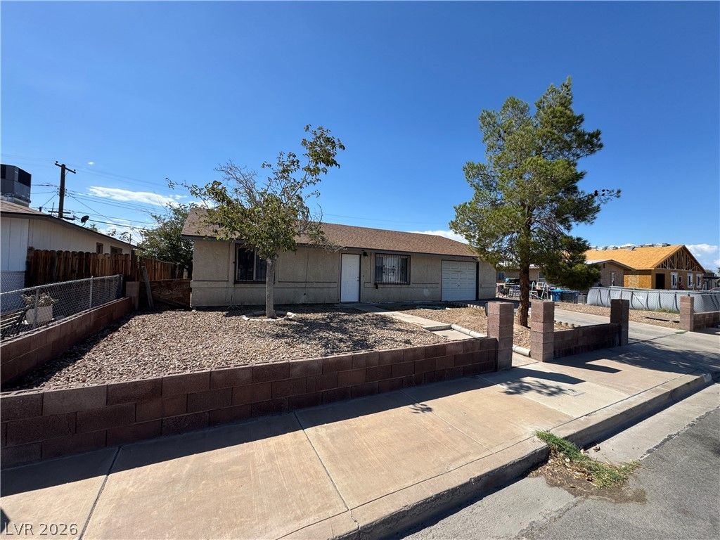 1917 Allen Avenue, Henderson, NV 89011