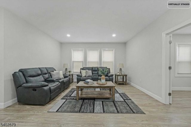 81 Wolcott Ter, Newark City, NJ 07112