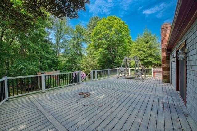 328 Caswell St, Taunton, MA 02718